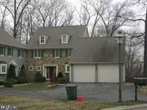 York, PA 17403,2159 TALL OAKS LN