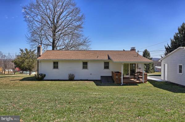 Lewisberry, PA 17339,935 BENTZEL RD