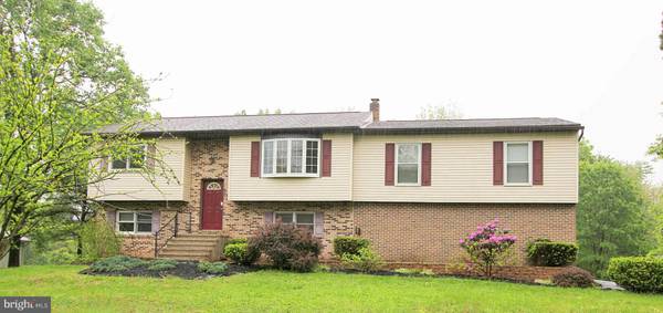 607 GAP RD, Lewisberry, PA 17339