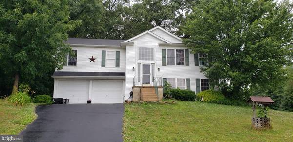 148 OVERVIEW CIR E, Red Lion, PA 17356