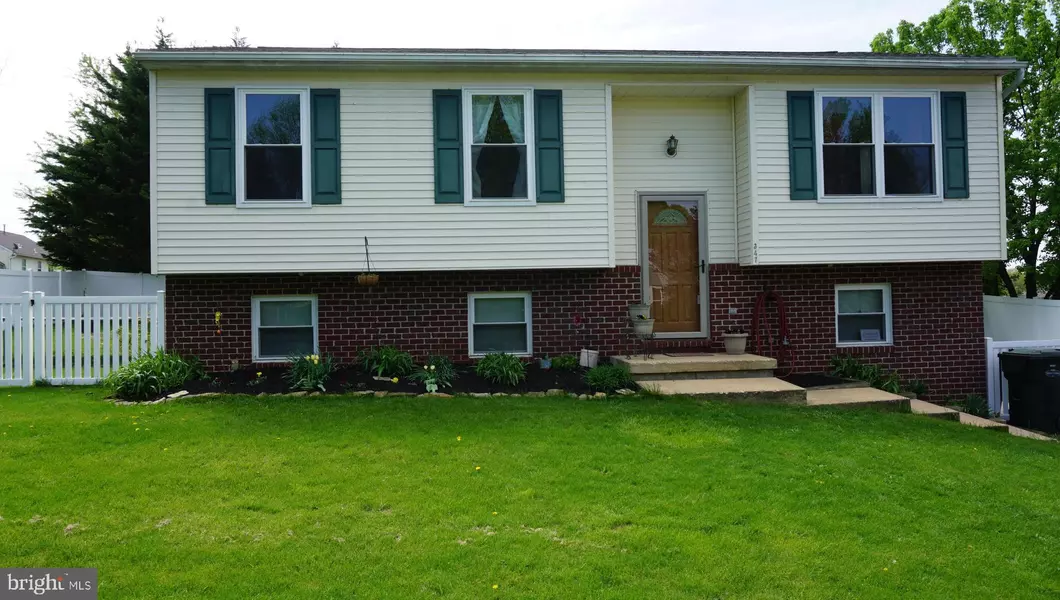 347 PINE VALLEY DR, Felton, PA 17322