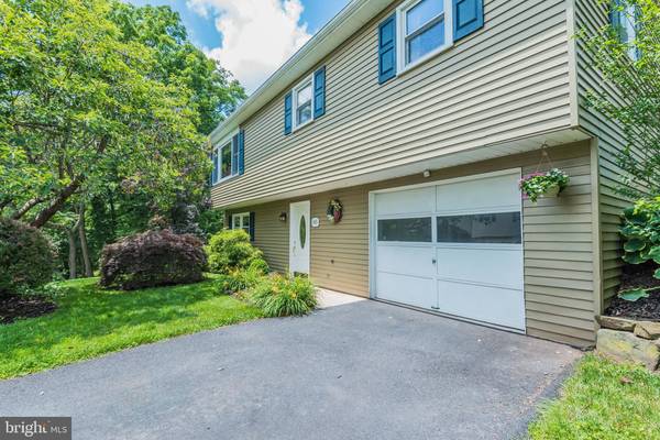 Etters, PA 17319,185 SUGAR MAPLE DR