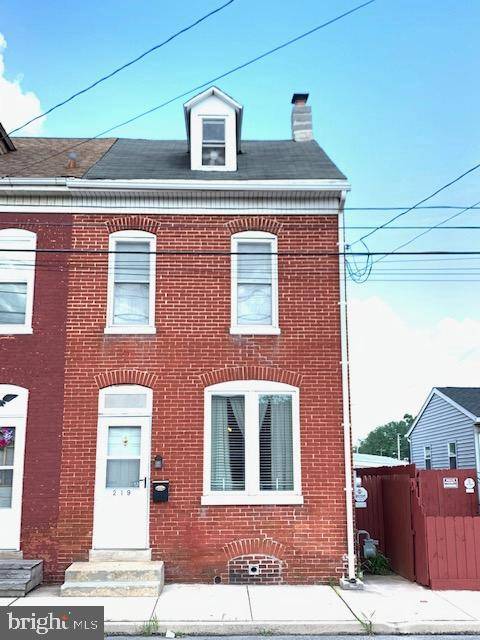 219 N SHERMAN ST, York, PA 17403