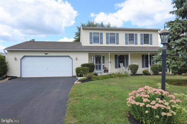 139 FAIRWAY DR, Dillsburg, PA 17019