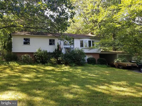 15 RAMBLEWOOD DR, Etters, PA 17319