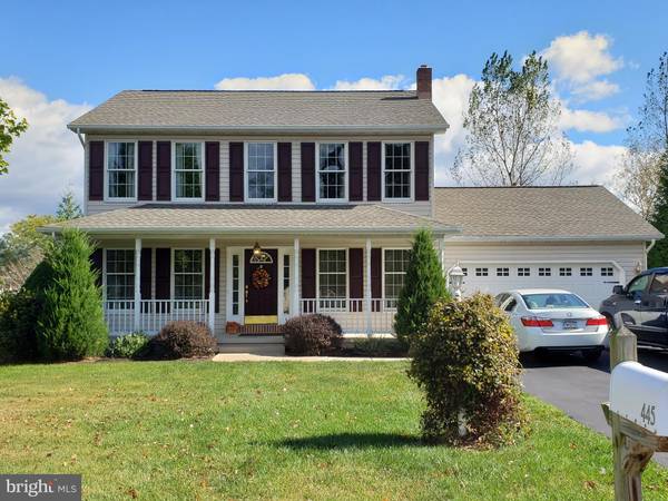 445 CLOVER RD, Etters, PA 17319