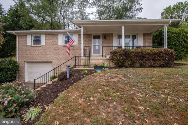 411 CORBIN RD, York, PA 17403