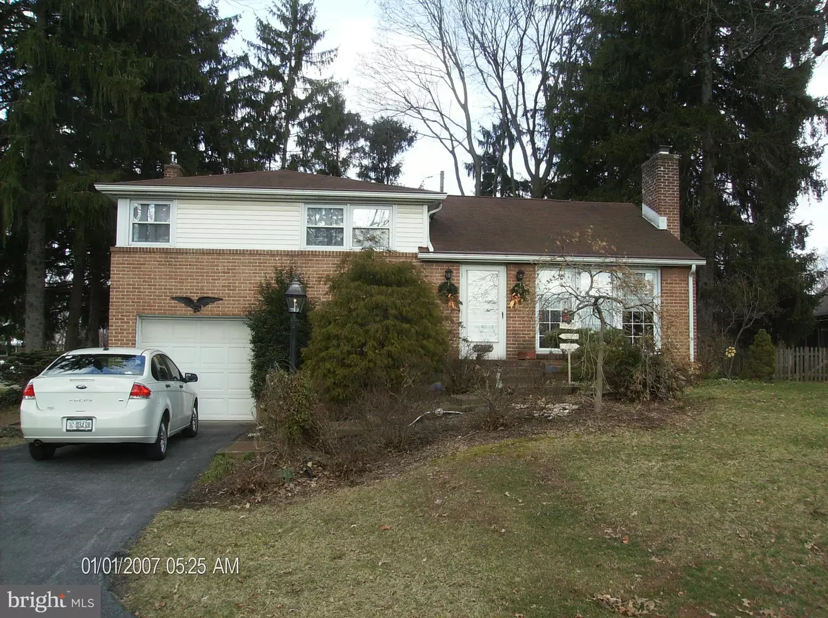 York, PA 17402,2457 BRADFORD DRIVE