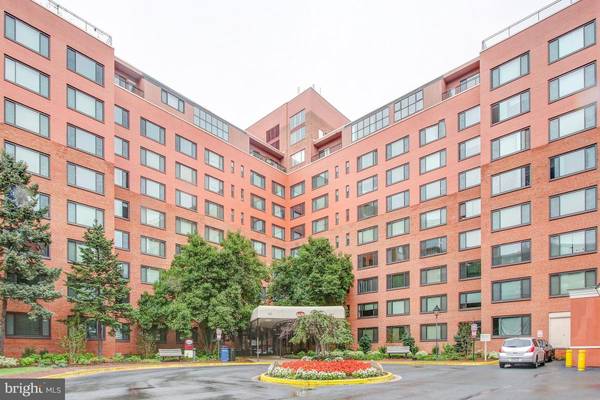 1021 ARLINGTON BLVD #427, Arlington, VA 22209