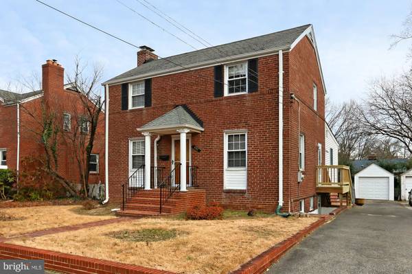 401 S GARFIELD ST, Arlington, VA 22204