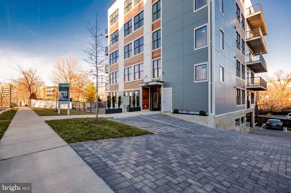 1245 PIERCE ST N #2, Arlington, VA 22209