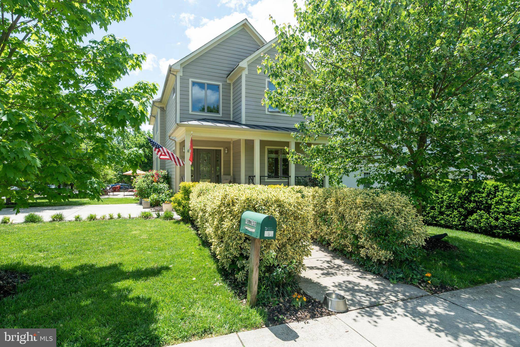 700 24TH ST S, Arlington, VA 22202