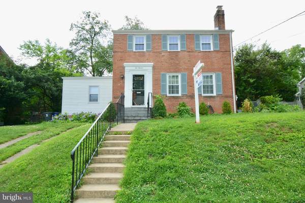 1013 N LIBERTY ST, Arlington, VA 22205