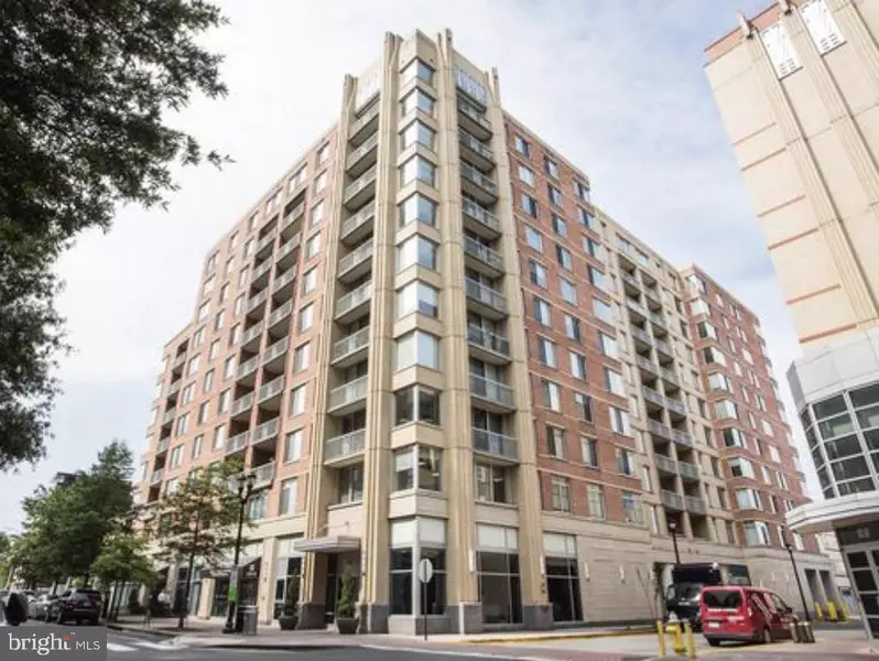 1020 N HIGHLAND ST #623, Arlington, VA 22201