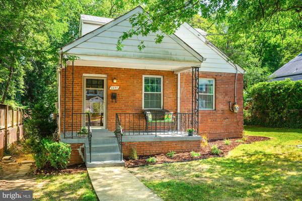 2257 N HARRISON ST, Arlington, VA 22205