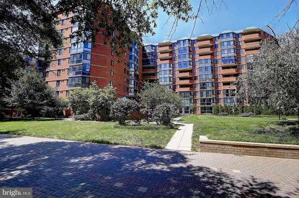 1001 N RANDOLPH ST #113, Arlington, VA 22201