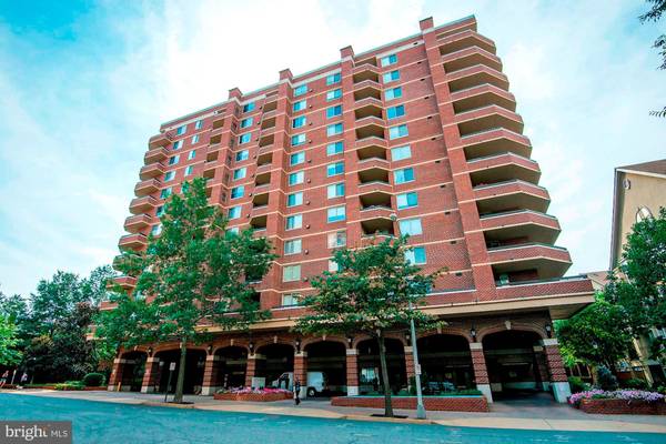 1276 N WAYNE ST #630, Arlington, VA 22201