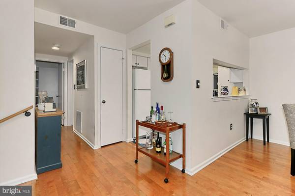 Arlington, VA 22206,2907-B S WOODLEY ST #2