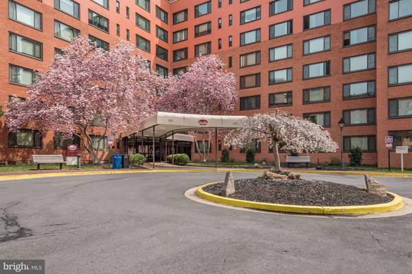 1021 ARLINGTON BLVD #920, Arlington, VA 22209