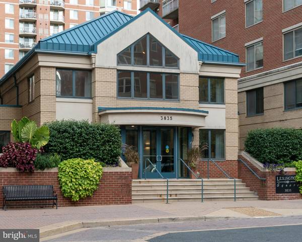 3835 9TH ST N #309E, Arlington, VA 22203