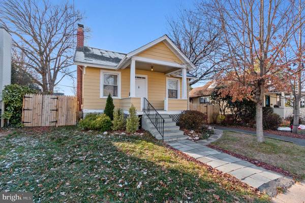 908 18TH ST S, Arlington, VA 22202