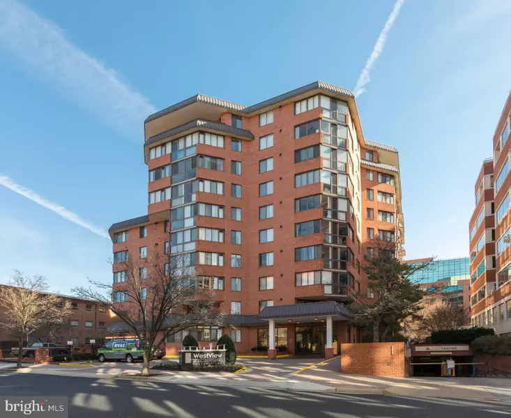 1024 N UTAH ST #122, Arlington, VA 22201