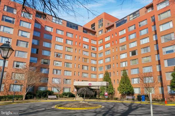 1111 ARLINGTON BLVD #632, Arlington, VA 22209