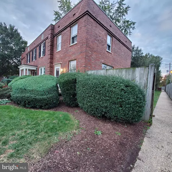 Arlington, VA 22204,2700 16TH ST S #646