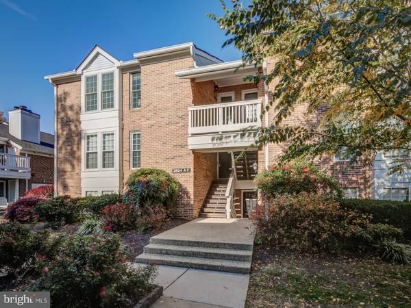 2604-C S ARLINGTON MILL DR, Arlington, VA 22206