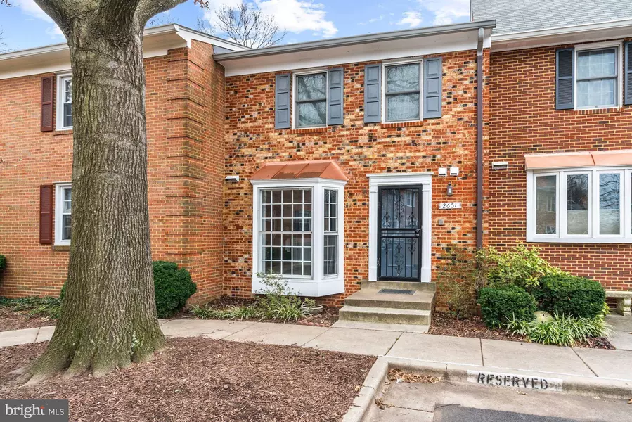 2651 CENTENNIAL CT, Alexandria, VA 22311