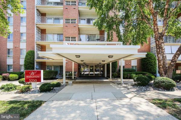 5250 VALLEY FORGE DR #705, Alexandria, VA 22304