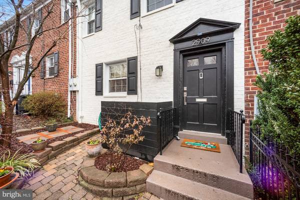 2909 HICKORY ST, Alexandria, VA 22305