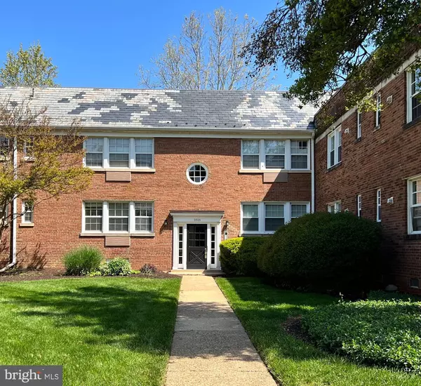 1816 W ABINGDON DR #101,  Alexandria,  VA 22314