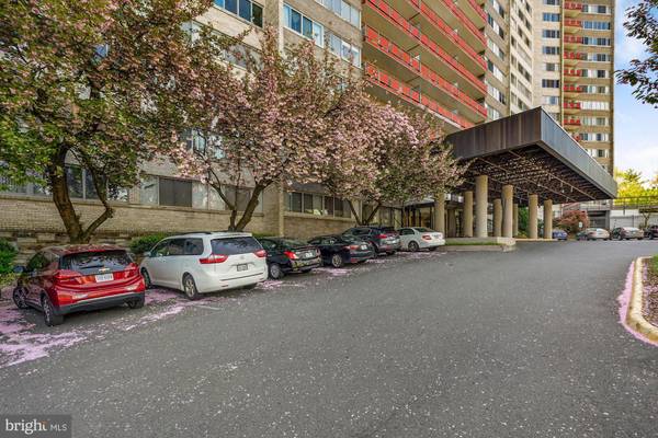 5340 HOLMES RUN PKWY #1109, Alexandria, VA 22304