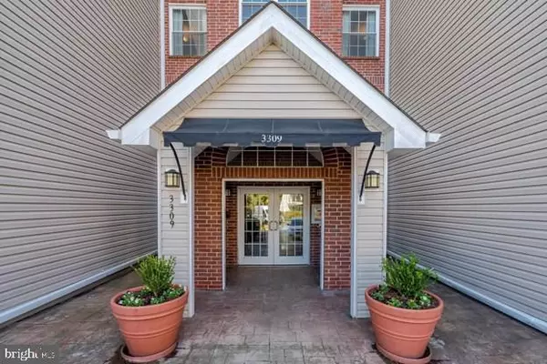 3309 WYNDHAM CIR #3179, Alexandria, VA 22302