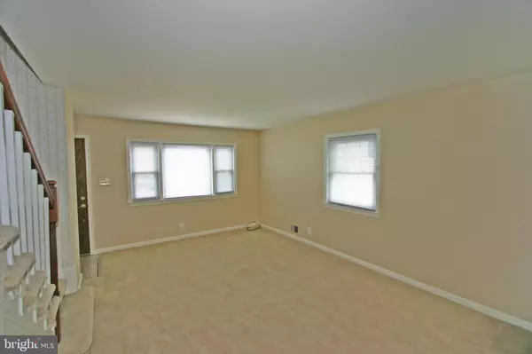 Alexandria, VA 22301,107-A E DEL RAY AVE