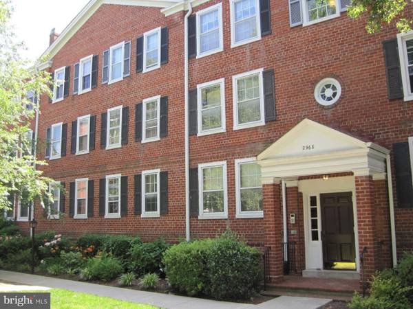 2968 S COLUMBUS ST #A1, Arlington, VA 22206