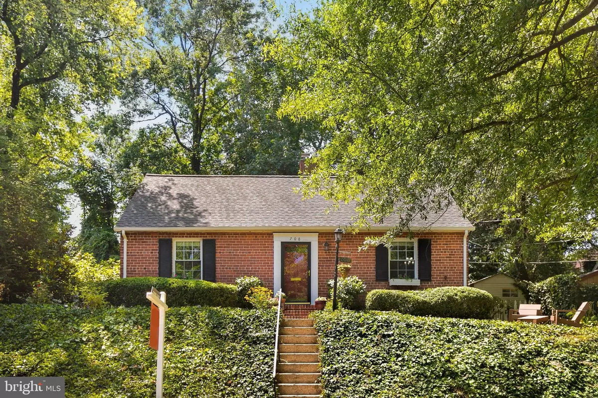 Alexandria, VA 22314,708 UPLAND PL