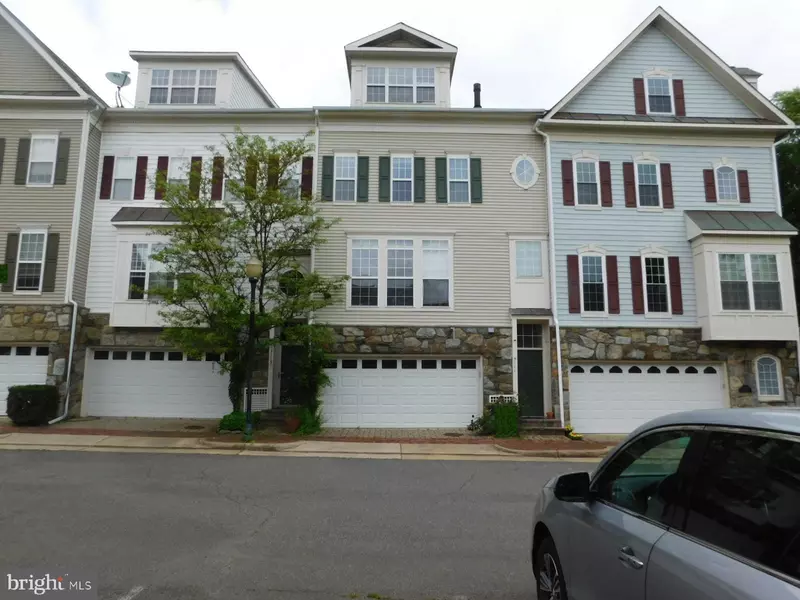 5111 KNAPP PLACE KNAPP PL, Alexandria, VA 22304