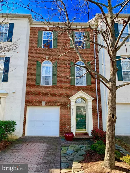 5106 GRIMM DR, Alexandria, VA 22304