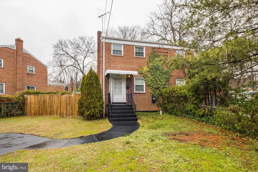 4405 VERMONT AVE, Alexandria, VA 22304