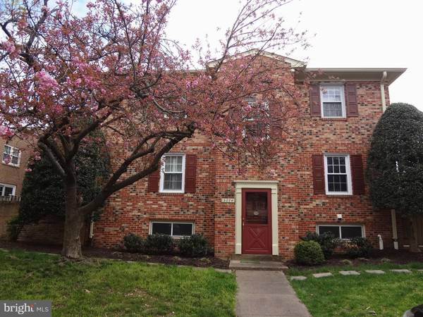 5374 ECHOLS AVE, Alexandria, VA 22311