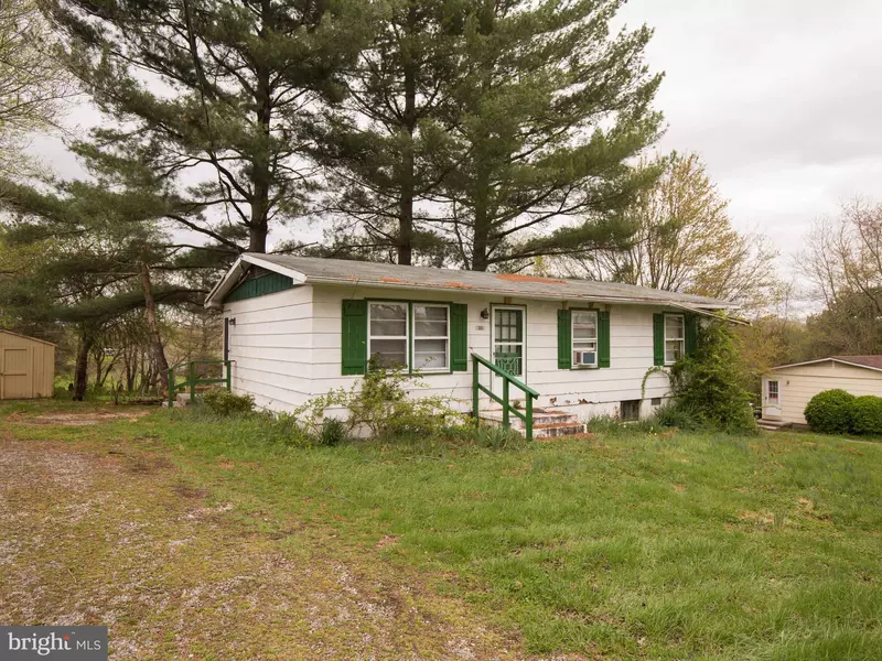 301 SHEPHERDS MILL RD, Berryville, VA 22611