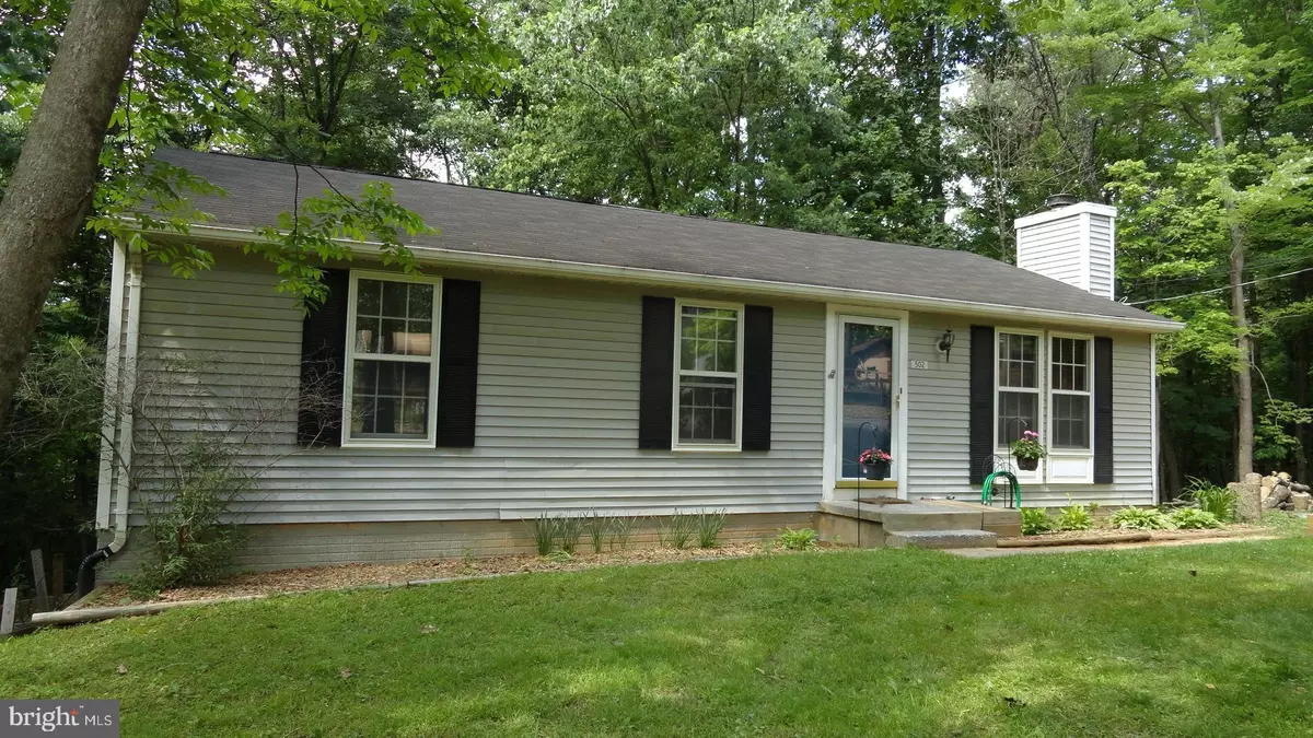 Bluemont, VA 20135,502 HEMLOCK LN