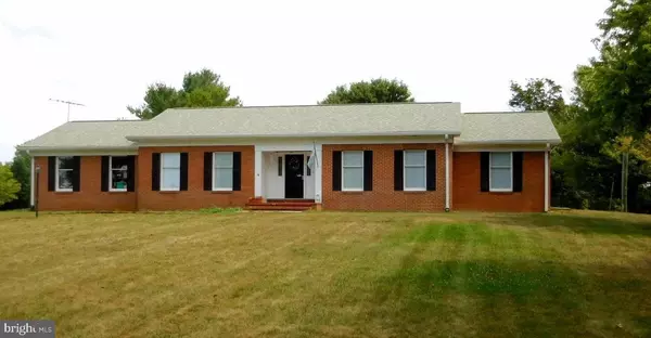 1356 PIERCE RD, Berryville, VA 22611