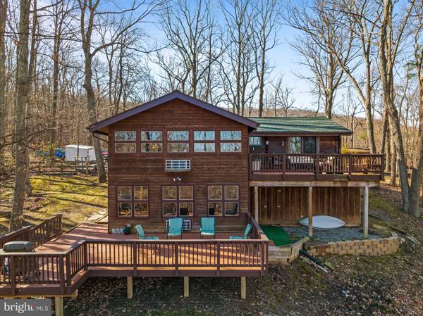 Bluemont, VA 20135,451 CLIFF LN