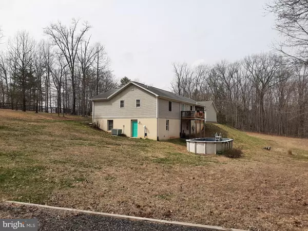 Reva, VA 22735,5194 HUNTERS GROVE LN