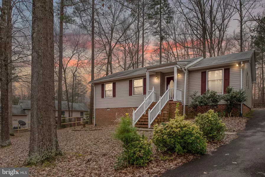 253 HAMPSHIRE DR, Ruther Glen, VA 22546