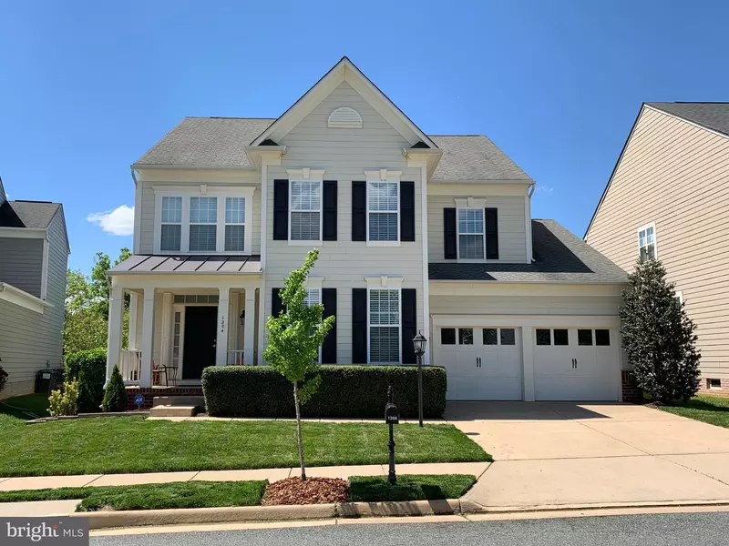 1204 PICKETT CIR, Fredericksburg, VA 22401