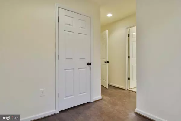 Fairfax, VA 22030,3812 JANCIE RD